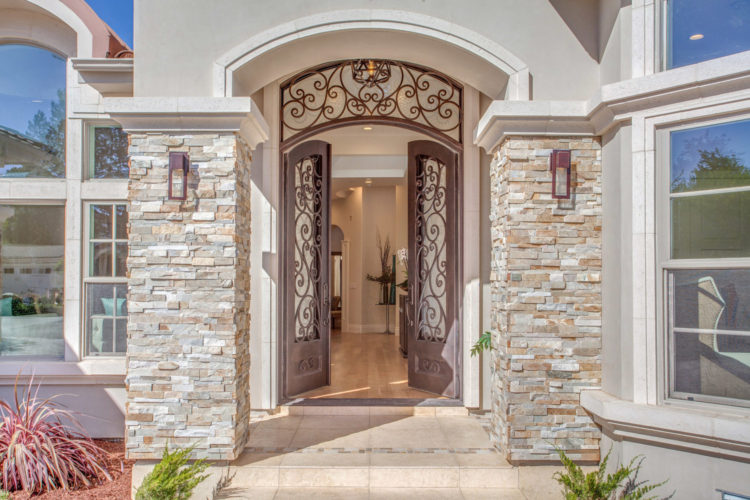 L7 Home Ivy Entry