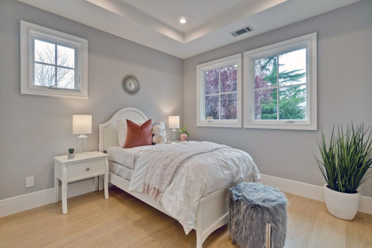 pa-large-113-82-Bedroom-1-1498x1000-72dpi